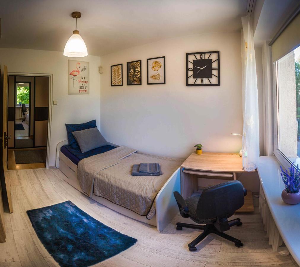 Апартаменты Komfortowy Apartament Seven Niedaleko Centrum Ольштын Экстерьер фото
